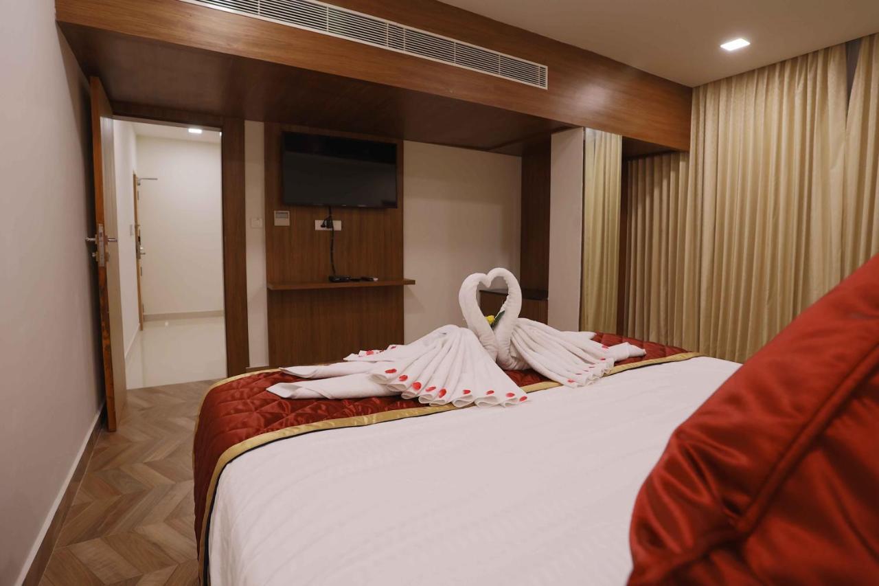 Hotel Bluemoon Tirunelveli Eksteriør billede