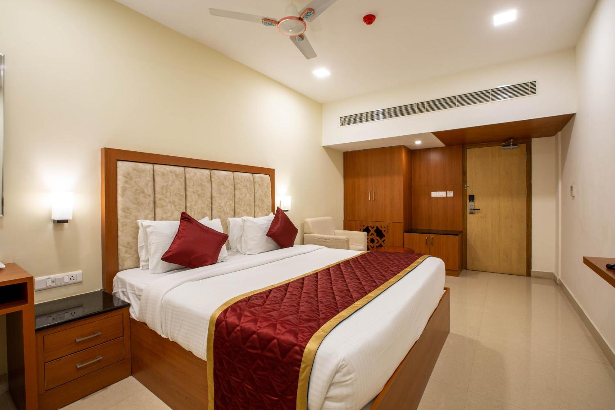 Hotel Bluemoon Tirunelveli Eksteriør billede